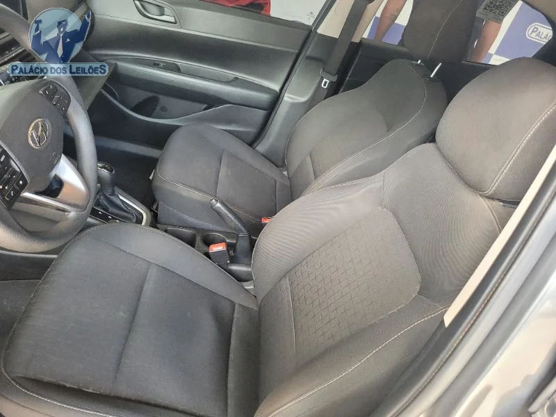 Lote 604 - HYUNDAI HB2010TA COMFORT