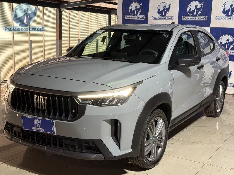 Lote 324 - FIAT FASTBACK TURBO 200