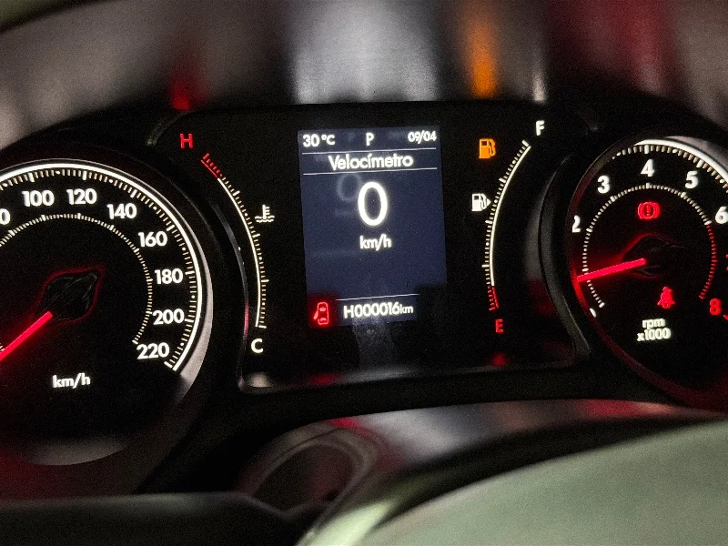 Lote 324 - FIAT FASTBACK TURBO 200