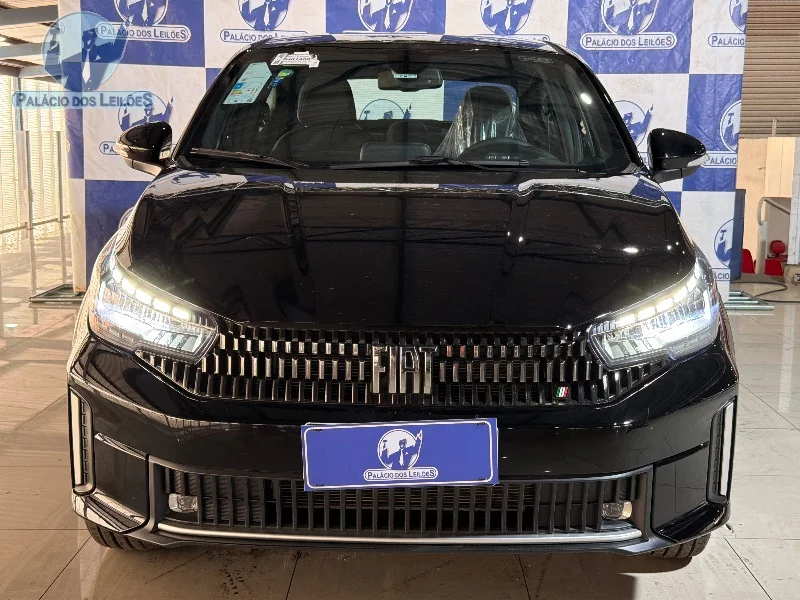 Lote 333 - I FIAT CRONOS PREC 1.3AT