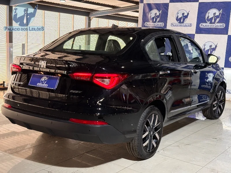 Lote 333 - I FIAT CRONOS PREC 1.3AT