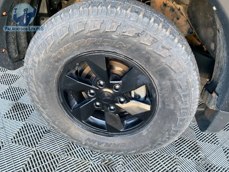 Lote 303 - MMC TRITON SP OUTD GLS A