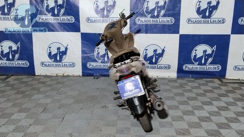 Lote 379 - HONDA BIZ 125