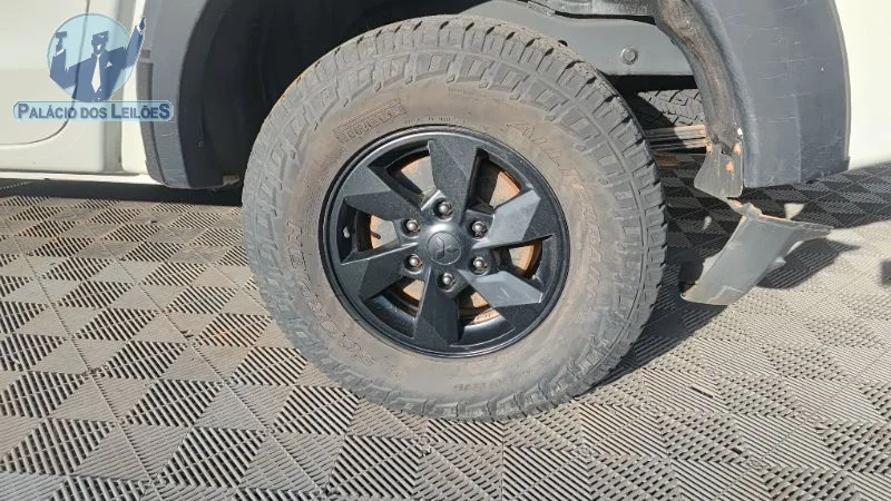 Lote 400 - MMC TRITON SPO OUTDOOR M