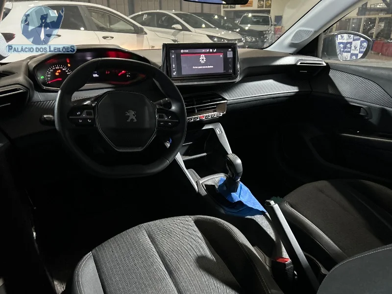 Lote 617 - I PEUGEOT 208 LIKE MT