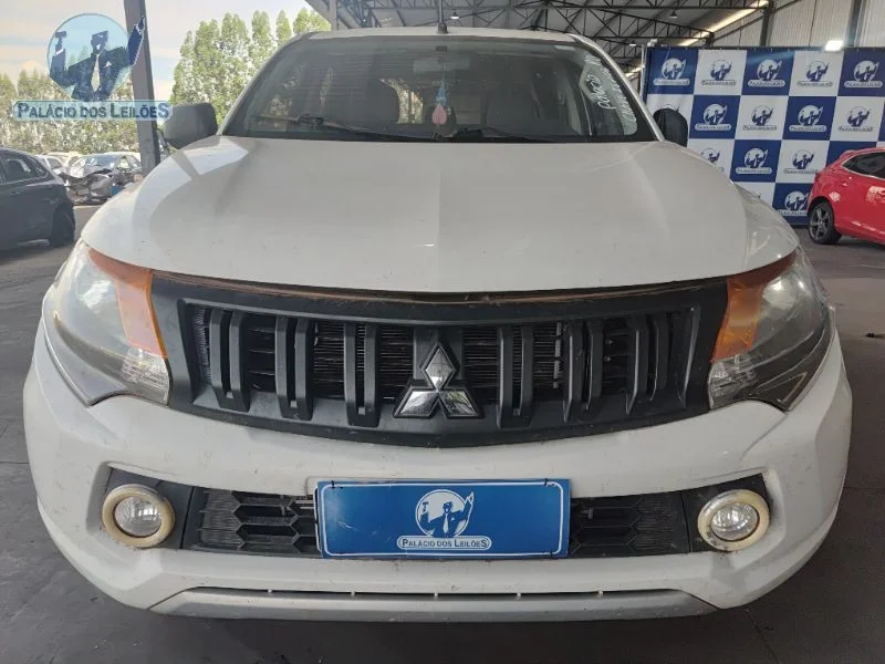 Lote 456 - MMC L200 TRITON SPO GL