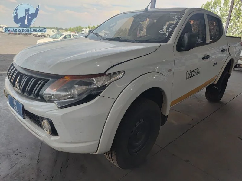 Lote 456 - MMC L200 TRITON SPO GL